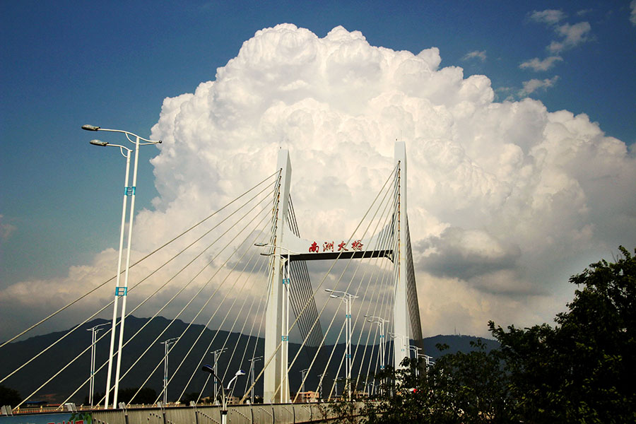 桂林南洲大橋橋面防水
